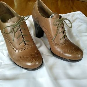 Franco Sarto Bolt Platform Pump Taupe 7M